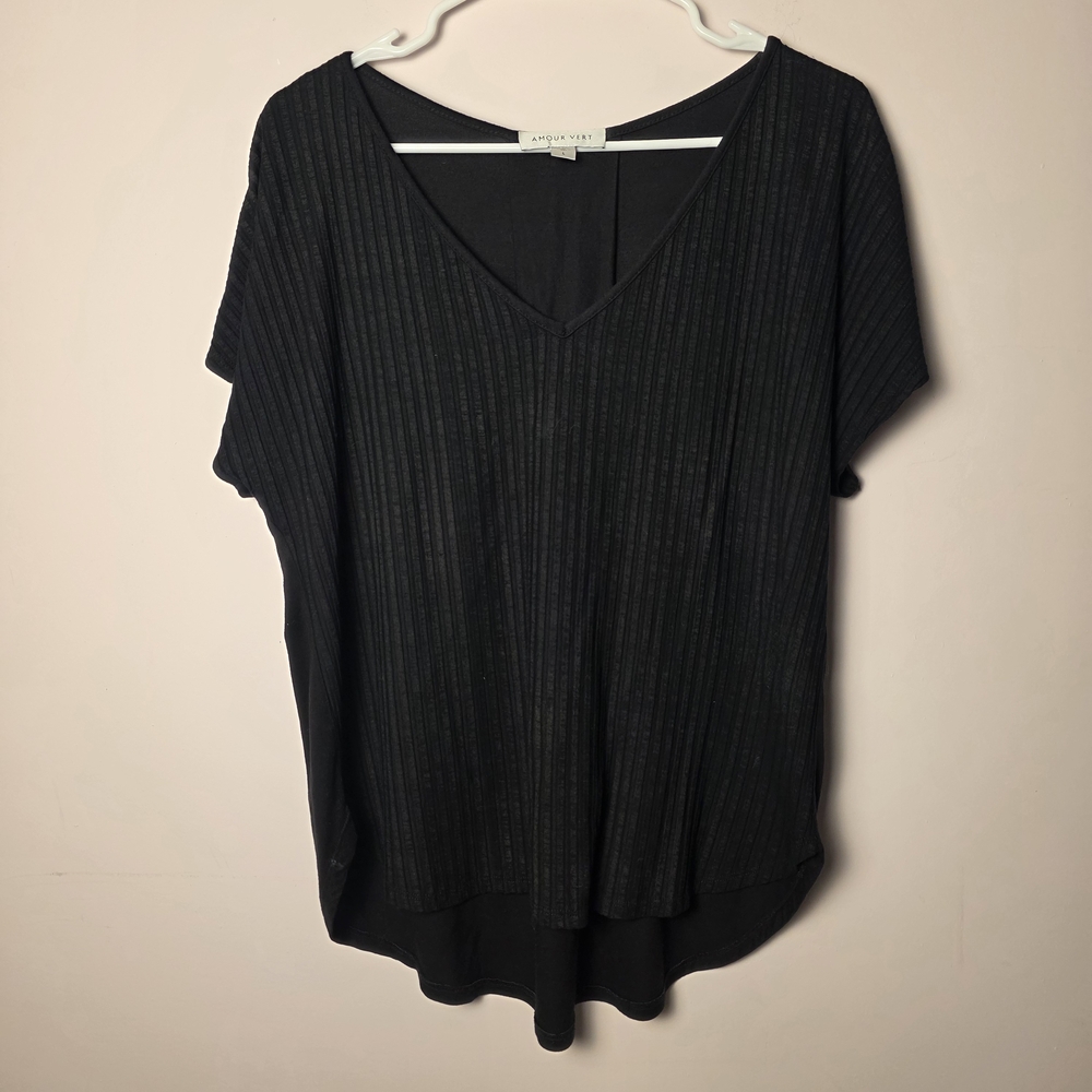 Amour Vert Black Ribbed V Neck Top Large Gold Metallic Sheen Sustainable Minimal